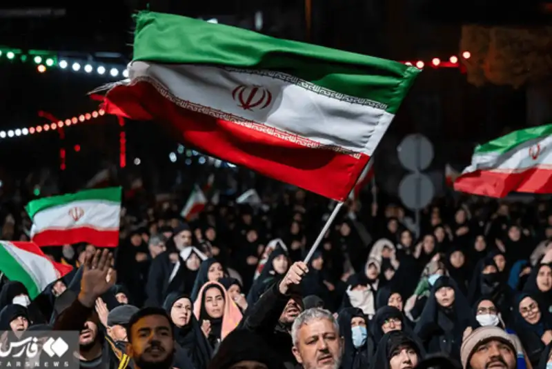 چهاردهمین شب حماسه‌آفرینی مردم ایران در خیابان‌ها