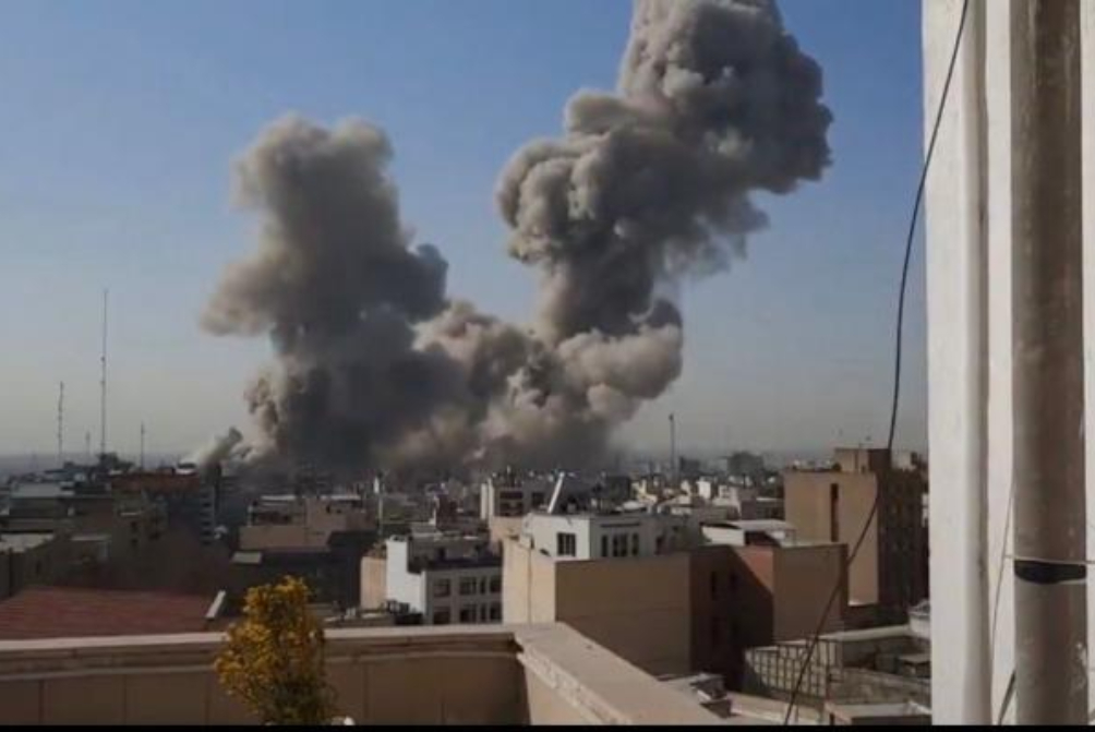 آخرین اخبار از حملات آمریکا-اسرائیل به ایران/حمله دشمن به زیرساخت‌های غیرنظامی کشورمان