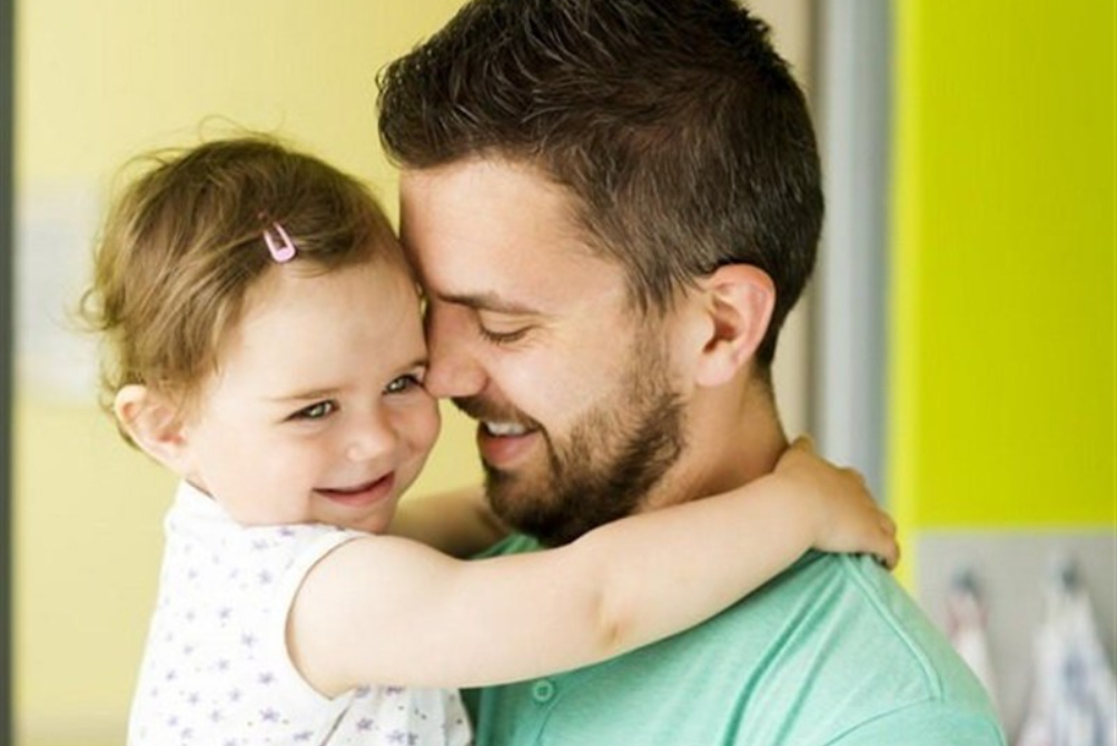 در روزهای بحرانی با کودکان خود چگونه رفتار کنیم؟