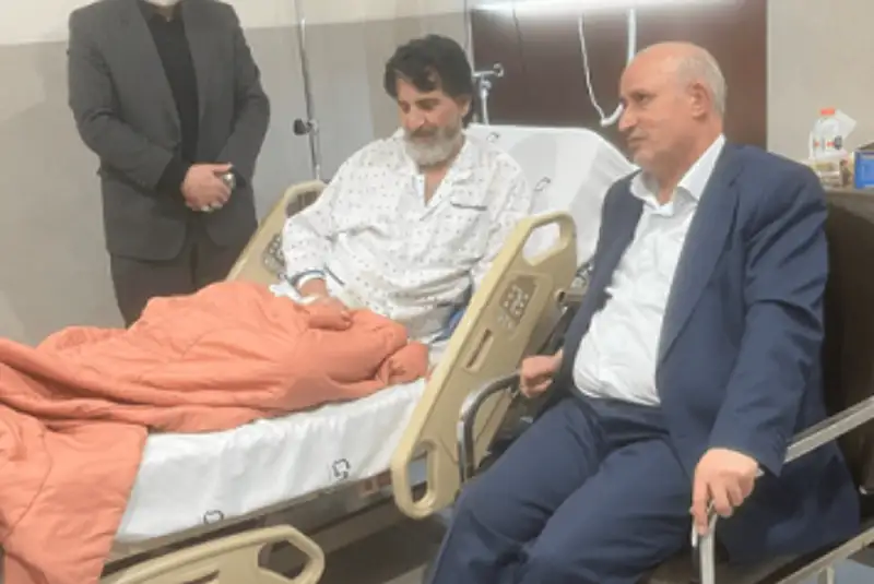 عیادت تاج از پیشکسوت استقلال و پرسپولیس