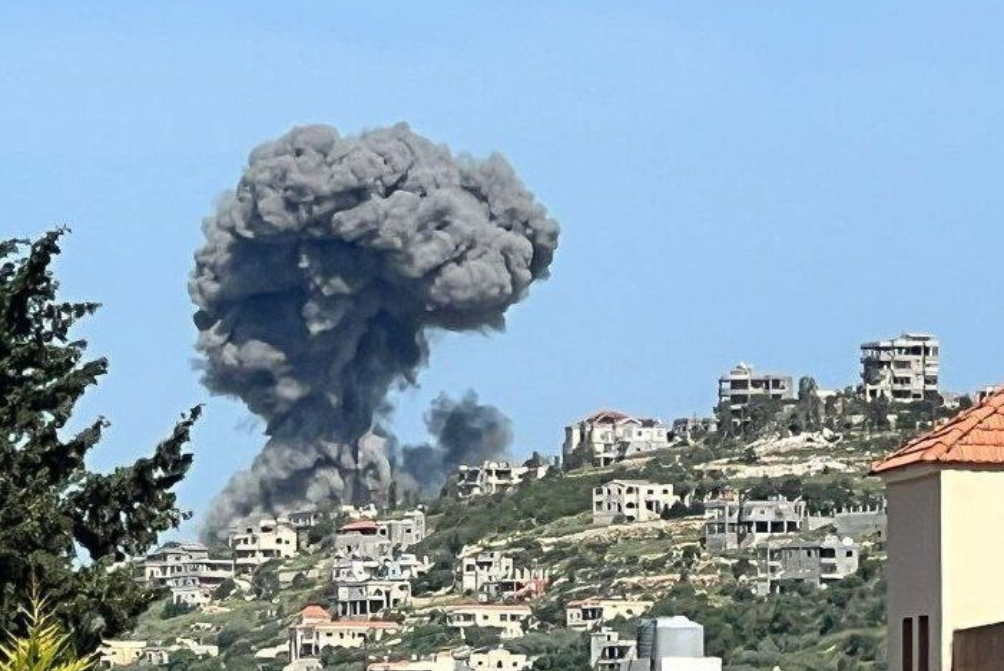 حمله اسرائیل به جنوب لبنان 10 شهید و 13 زخمی برجای گذاشت