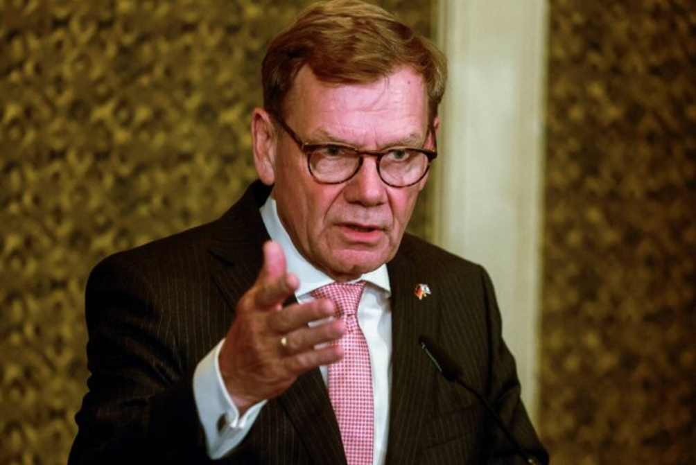 آلمان: مذاکره با ایران، راه تضمین امنیت در تنگه هرمز است