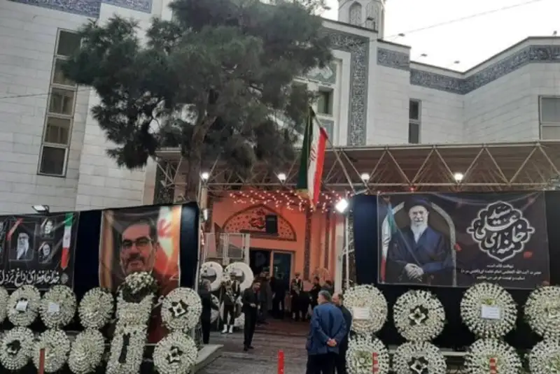 سردار علایی: شمخانی کنترل مقتدرانه و هوشمندانه بر تنگه هرمز را عملیاتی کرد+ فیلم