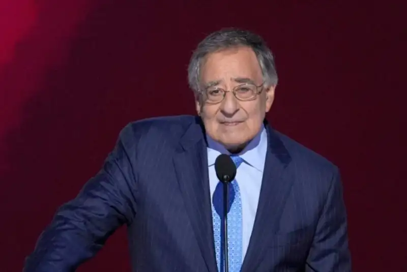 وزیر دفاع پیشین آمریکا:نظام ایران بسیار ریشه دار و محکم است