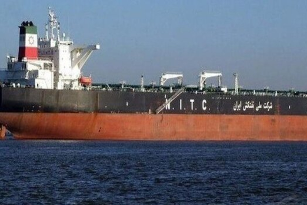 تنگه هرمز همچنان شریان حیاتی صادرات نفت ایران در دوران درگیری‌هاست