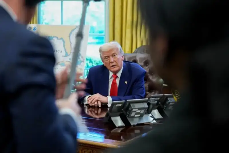 افسر پیشین آمریکا: هر طرحی درباره جزایر ایران اقدامی بی‌ثمر خواهد بود