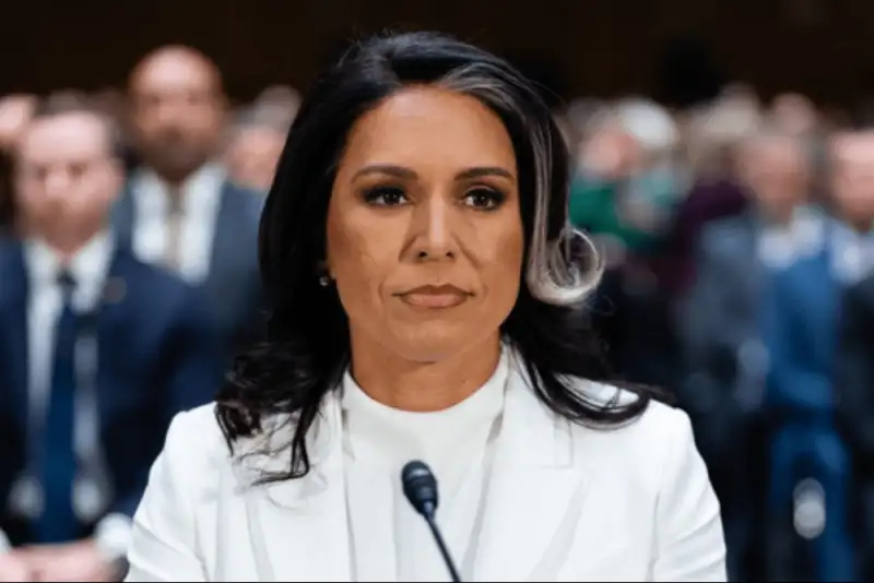 مدیر اطلاعات ملی آمریکا: حکومت ایران علی‌رغم حملات سالم مانده است