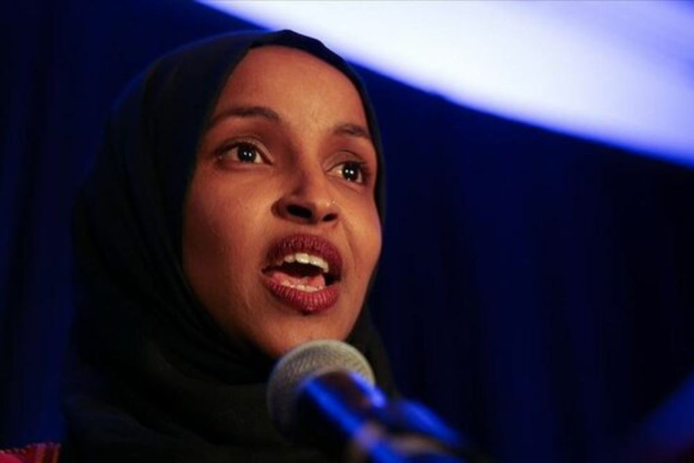 ایلهان عمر : ترامپ مردی دیوانه است