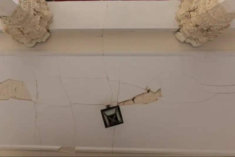 خسارت گسترده به مجموعه سعدآباد