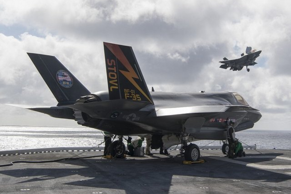 سهام سازنده F35 کاهش یافت