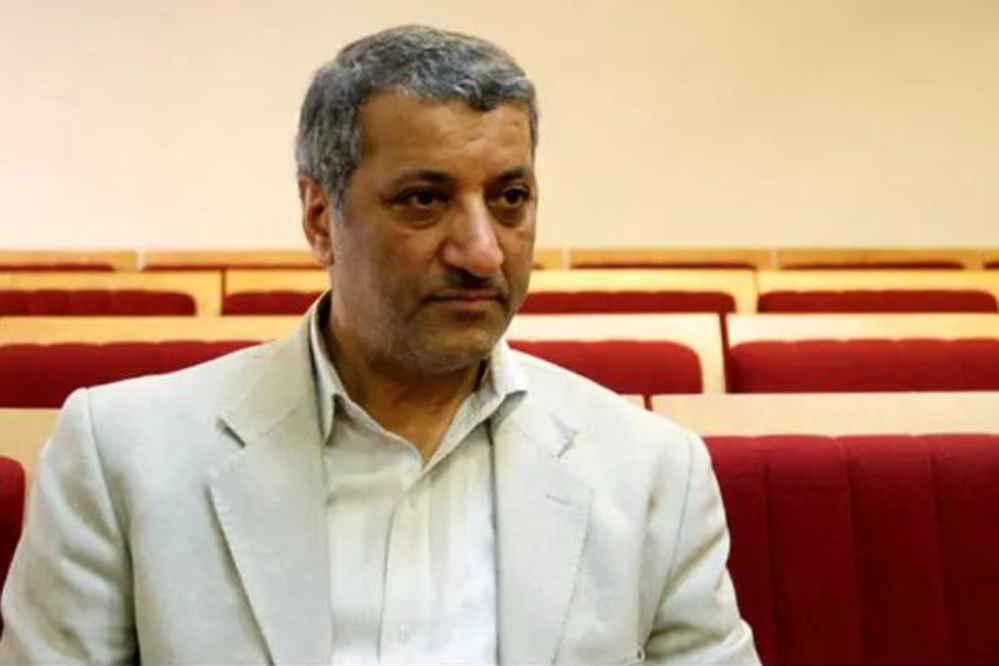 میادین را خوب اداره نمی‌کنید آقا!