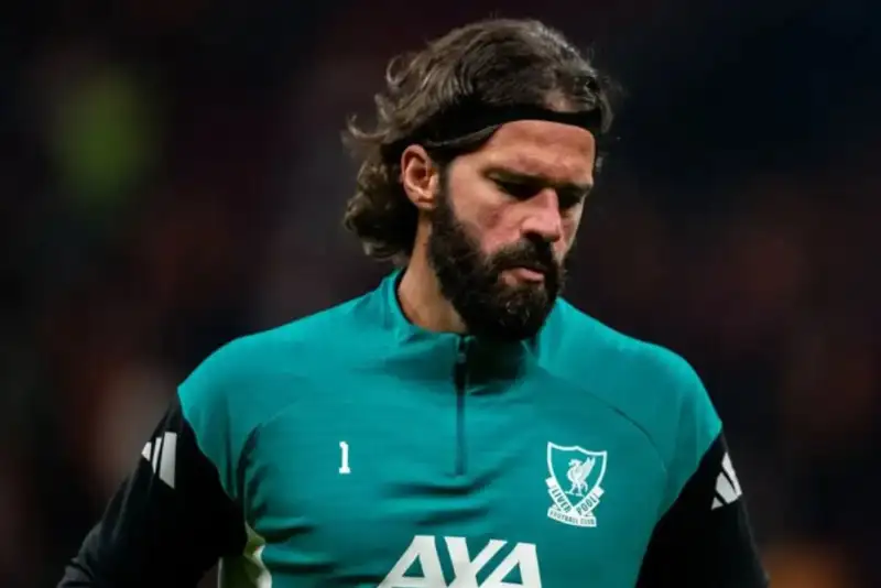 آلیسون بکر بازهم مصدوم شد