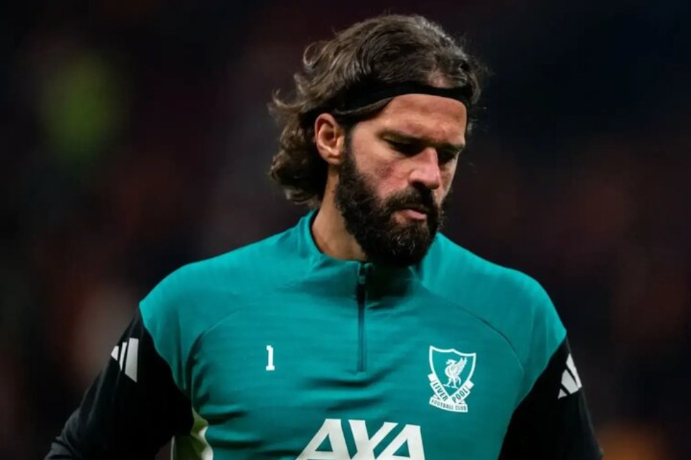 آلیسون بکر بازهم مصدوم شد