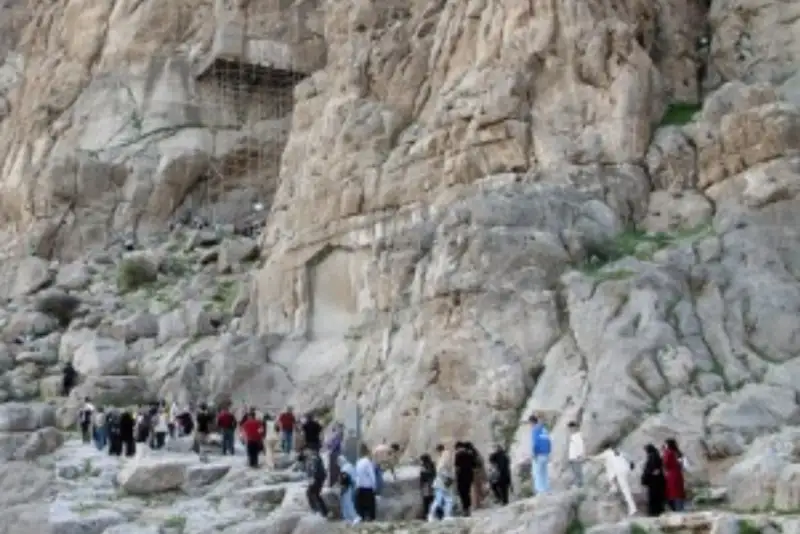 بازگشایی تاق‌بستان، بیستون و معبد آناهیتا