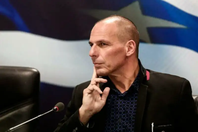 اروپاییان بزدل هستند؛ قبلا از نسل‌کشی یهودیان حمایت می‌کردند امروز از ایران