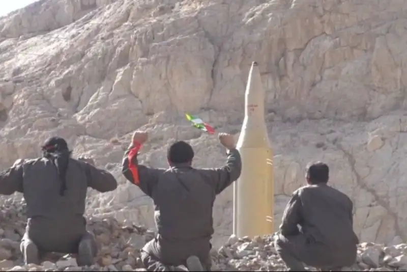 آغاز موج 72 علیه اهدافی در شمال و قلب سرزمینهای اشغالی/ رهایتان نمیکنیم؛ بیچاره خواهید شد