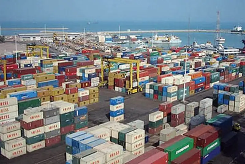 ترخیص شبانه‌روزی 2 میلیون تن کالای اساسی از گمرکات کشور  در20 روز