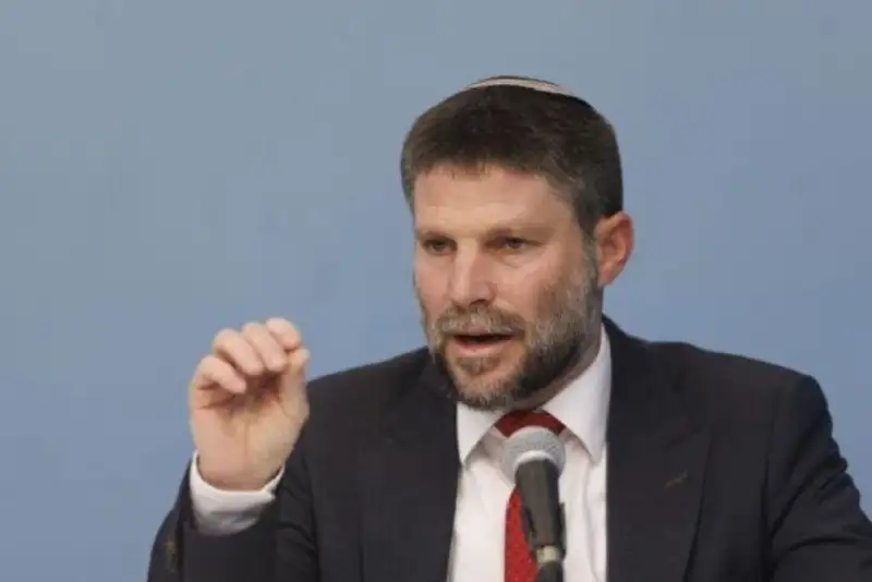 اسموتریچ: باید 55 درصد از خاک لبنان را بگیریم