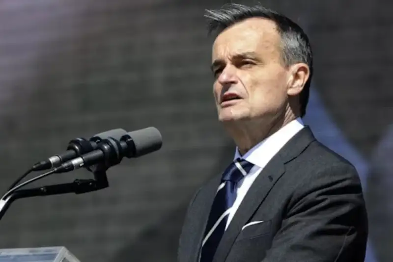 آمریکا، امارات را به یک درگیری فاجعه‌آمیز سوق داد