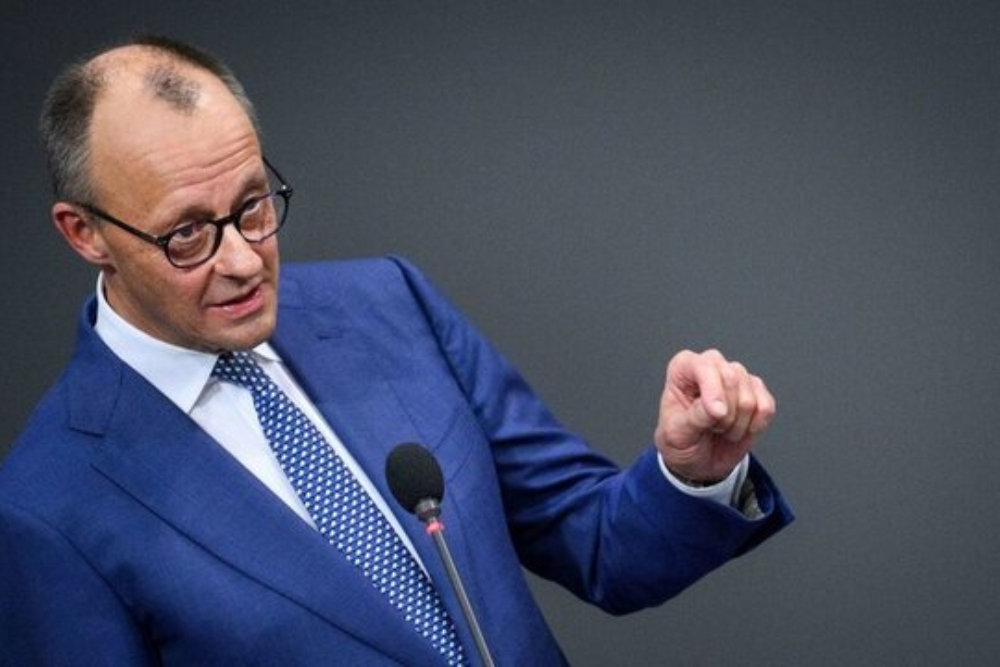 مرتس مدعی شد: کانال‌های ارتباطی با ایران را باز کرده‌ایم