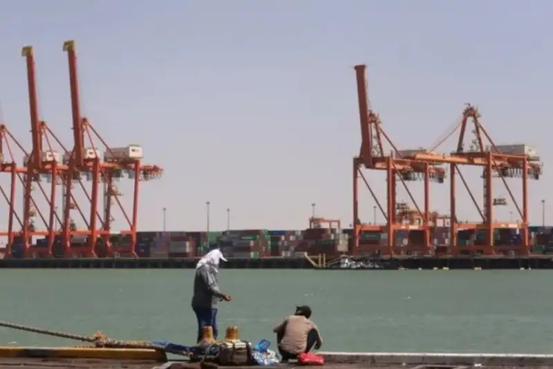 نفتکش حامل دو میلیون بشکه نفت عراق پس از عبور از تنگه هرمز به هند رسید