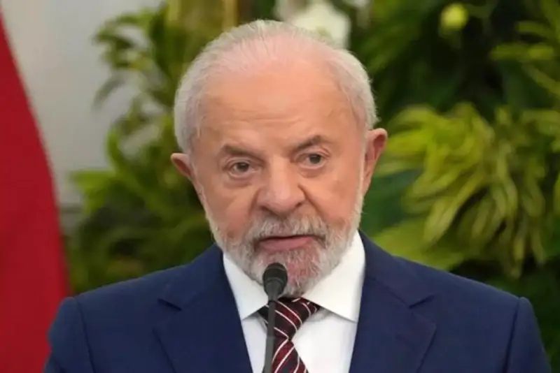 لولا داسیلوا: آمریکا با بهانه ساخت سلاح هسته‌ای به ایران حمله کرد