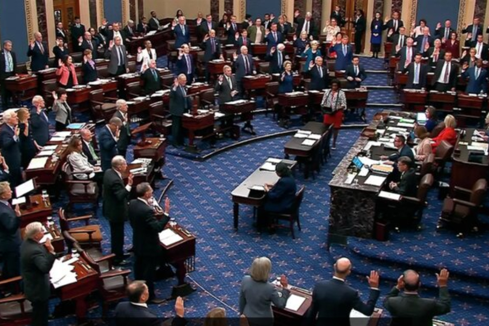 سنای آمریکا قطعنامه محدود کردن جنگ با ایران را رد کرد