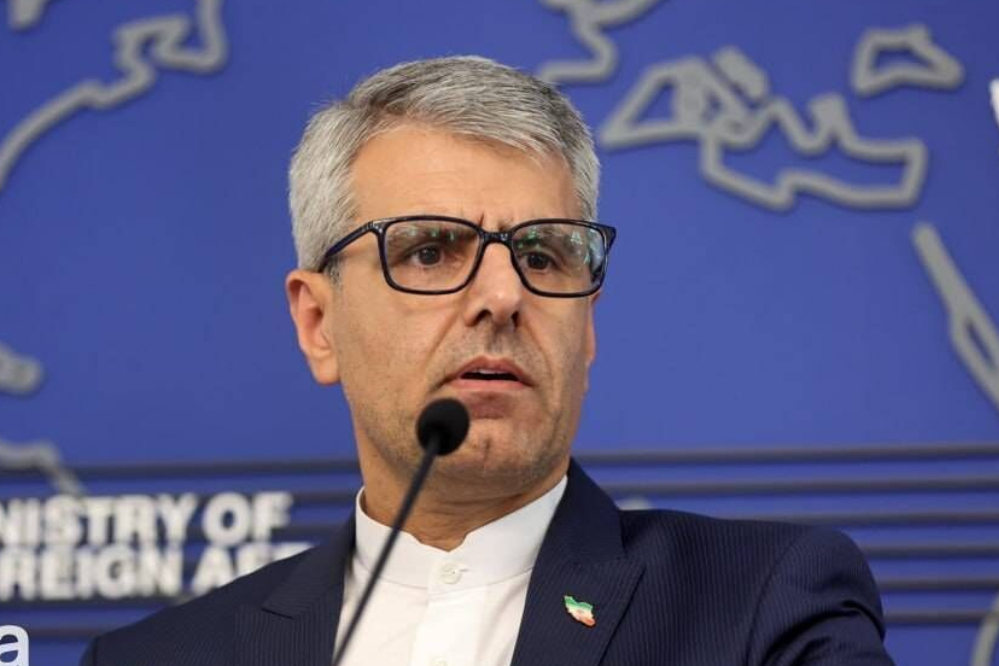 تلاش مقامات آمریکا برای دستکاری در رسانه‌ها و سفیدشویی جنگ علیه ایران