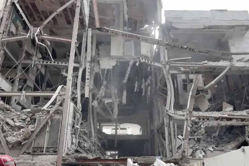 تصویب 2 همت تسهیلات برای اسکان موقت ساکنان واحدهای آسیب دیده جنگ