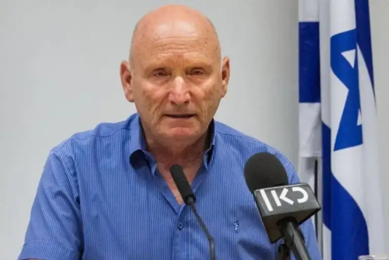 در نبردها پیروز می‌شویم اما در جنگ شکست می‌خوریم