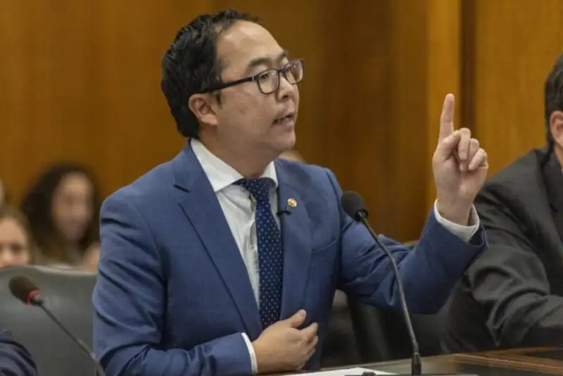 اعتراض سناتور آمریکایی به سیاست‌های جنگ‌طلبانه ترامپ