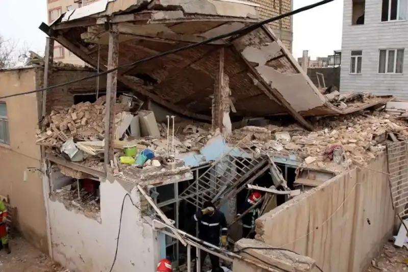 نقطه امن در زمان حملات هوایی کجاست؟