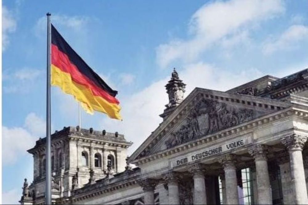 90 محقق آلمانی از سیاست دولت برلین در قبال جنگ ایران انتقاد کردند