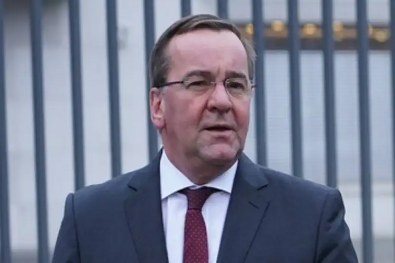 وزیر دفاع آلمان: کسی با ما قبل از جنگ مشورت نکرد