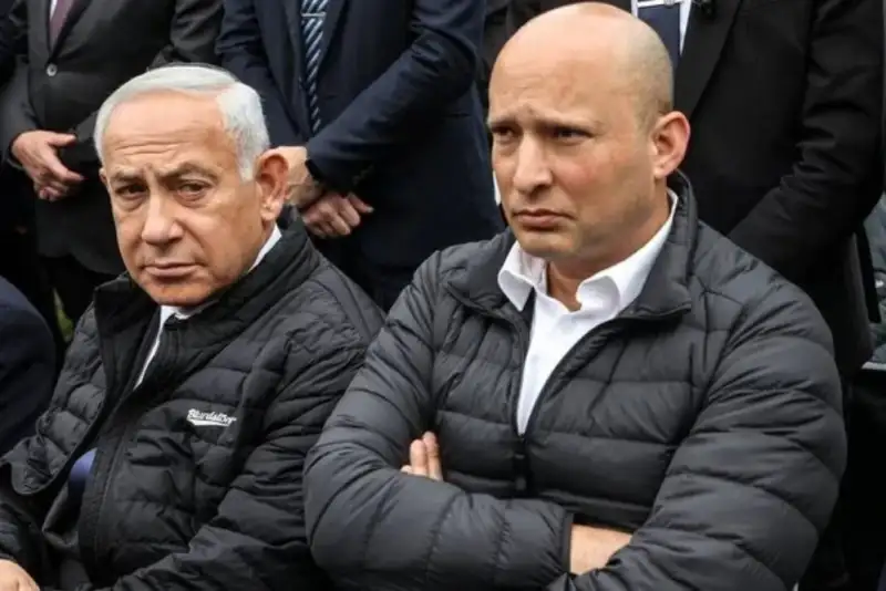 نفتالی بنت: نتانیاهو نمی‌داند چطور پیروز شود