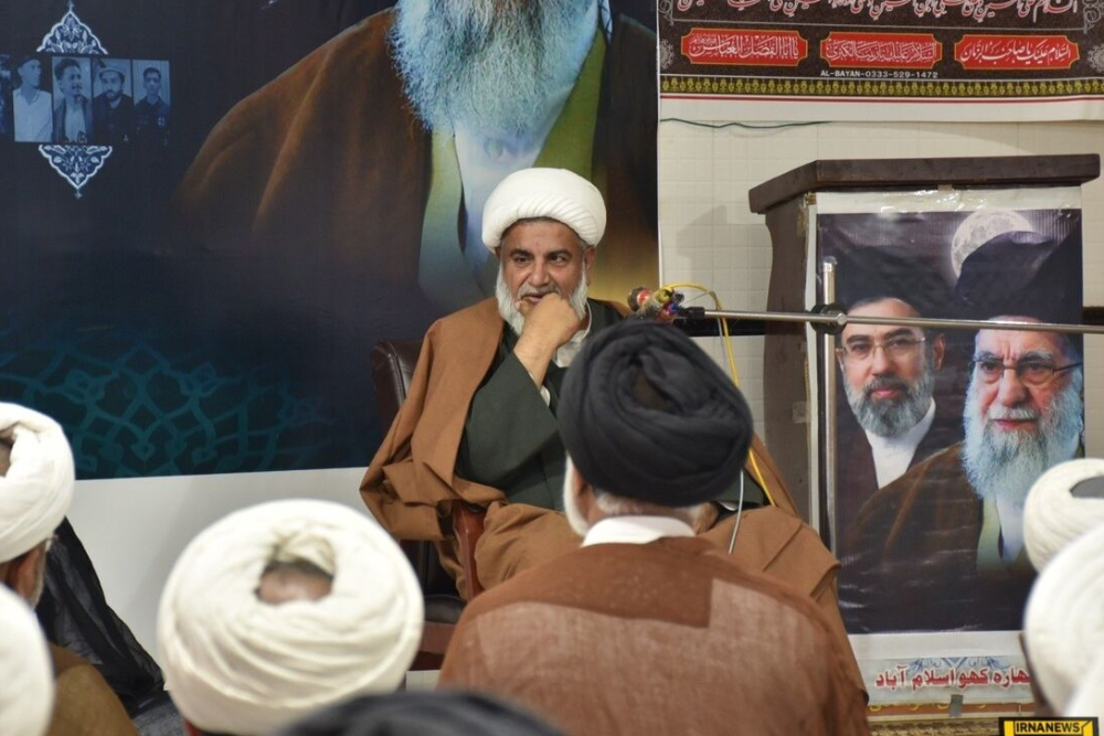 علمای شیعه پاکستان با سومین رهبر انقلاب اسلامی ایران بیعت کردند