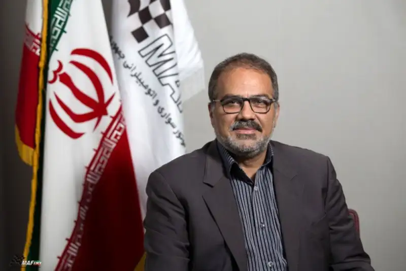 مازیار ناظمی استعفا داد