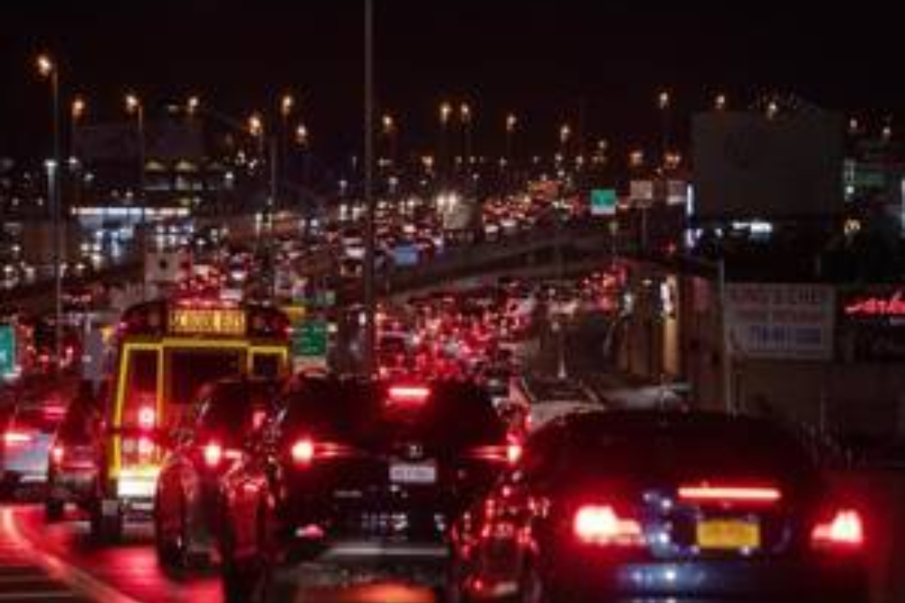 قطعی برق، زندگی 100 هزار مشترک کالیفرنیایی را مختل کرد