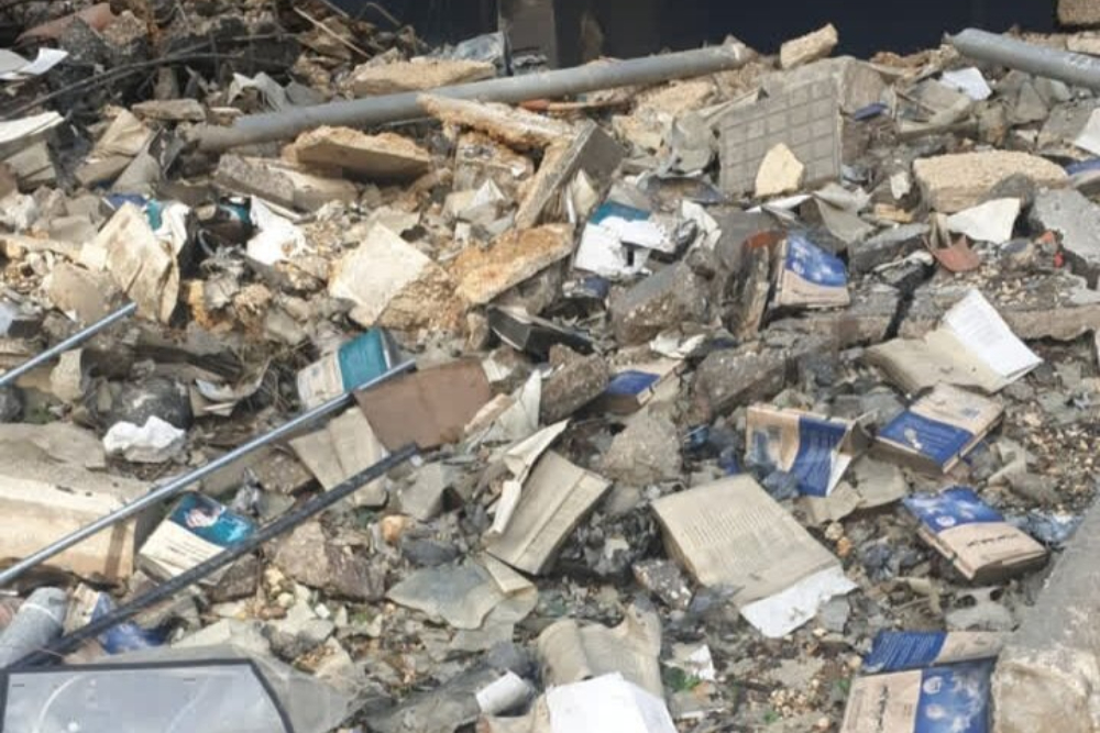 200 هزار جلد کتاب در آتش حملات اسرائیل به الحضاره لبنان سوخت