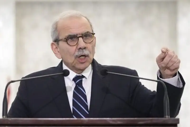 نواف سلام: هدف قرار دادن اصحاب رسانه نقض قوانین بین‌المللی است