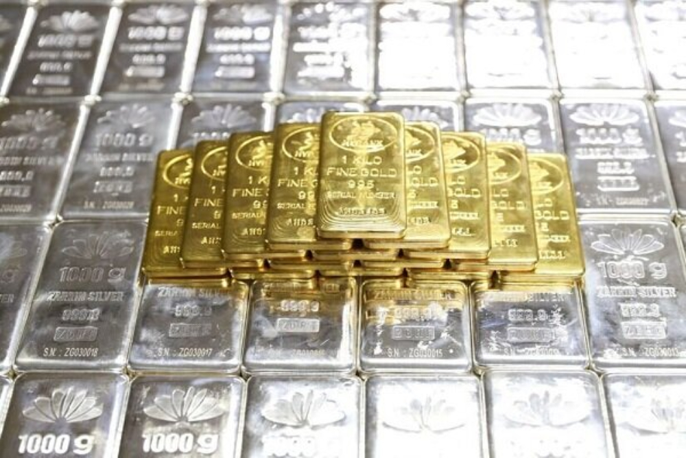 خروج نقدینگی حقیقی از صندوق‌های طلا و نقره در اولین شنبه کاری