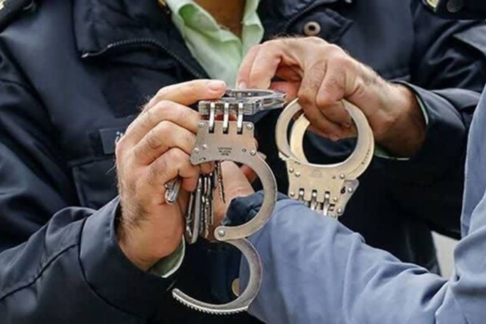 دستگیری 4 نفر از عوامل و سرکرده‌های سلطنت طلب در چهارمحال وبختیاری