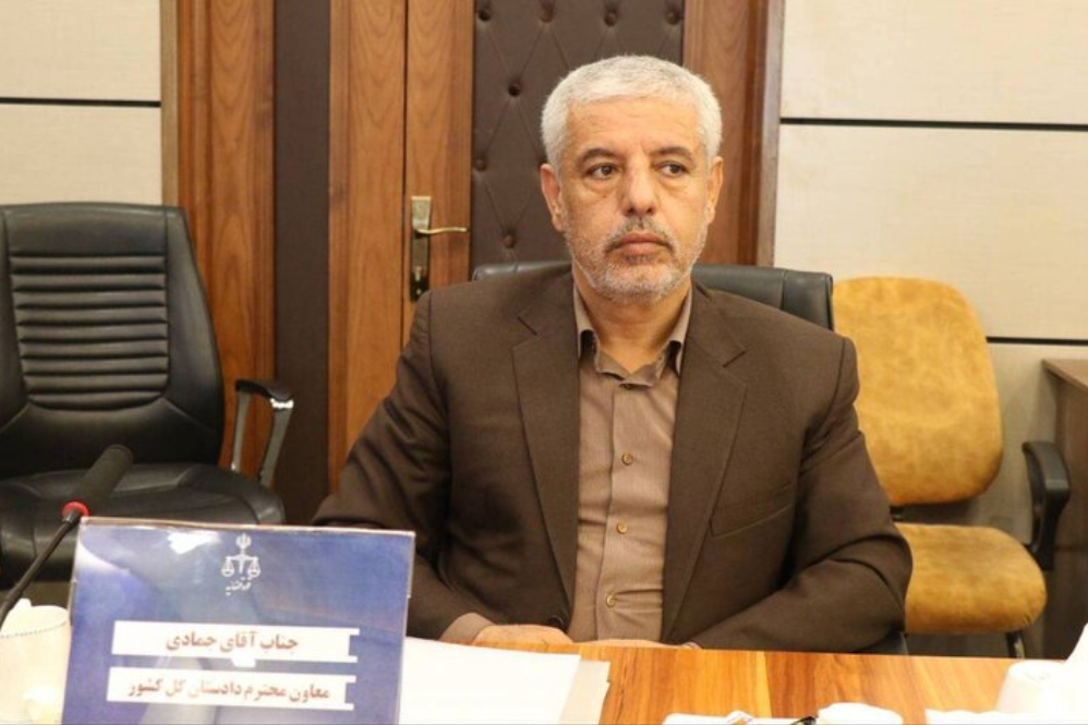 برخورد با قاچاق و گرانفروشی سوخت در شرایط جنگ تحمیلی تشدید شد