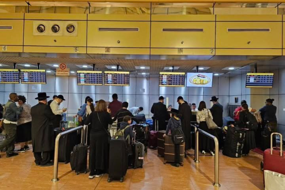 سرگردانی صدها شهرک‌نشین فراری در فرودگاه العقبه اردن