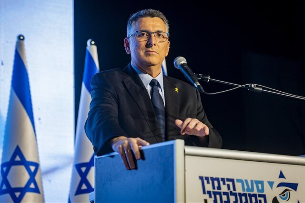 گدعون ساعر اعتراف کرد: شلیک 5000 هزار پرتابه از لبنان به اراضی اشغالی