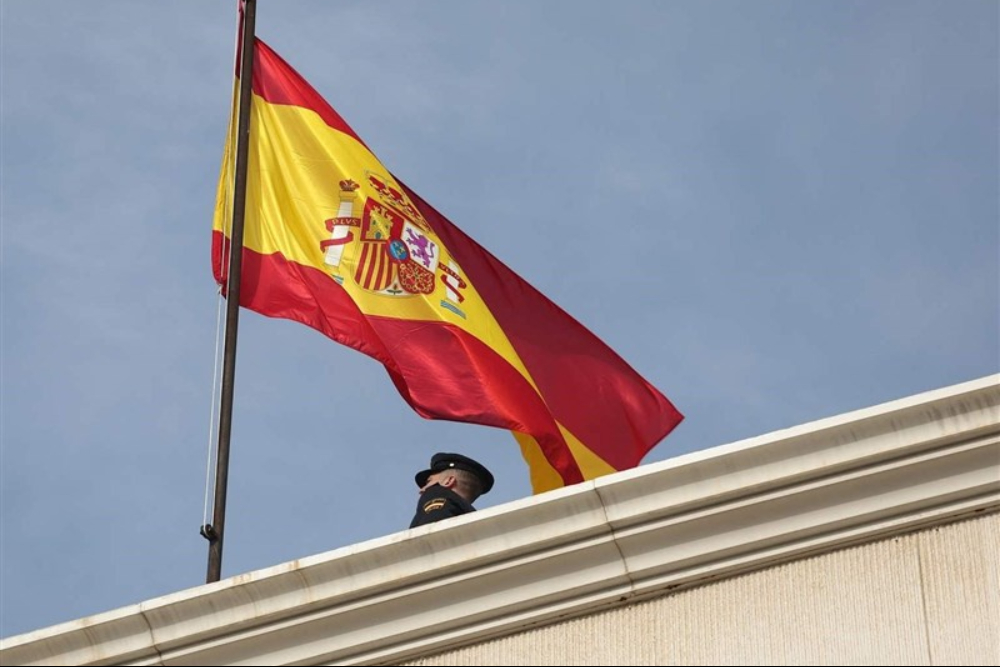اسپانیا: اجازه استفاده از پایگاه های خود را نمی دهیم
