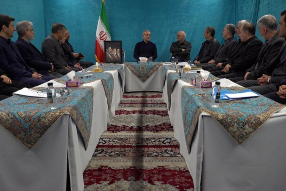 پزشکیان: تصمیم‌گیری درباره پایان جنگ منوط به تامین عزت و امنیت ایران است