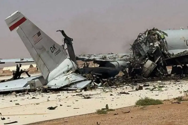 سی‌ان‌ان: از بین رفتن آواکس، ضربه‌ای جدی به توانایی‌ هوایی آمریکاست