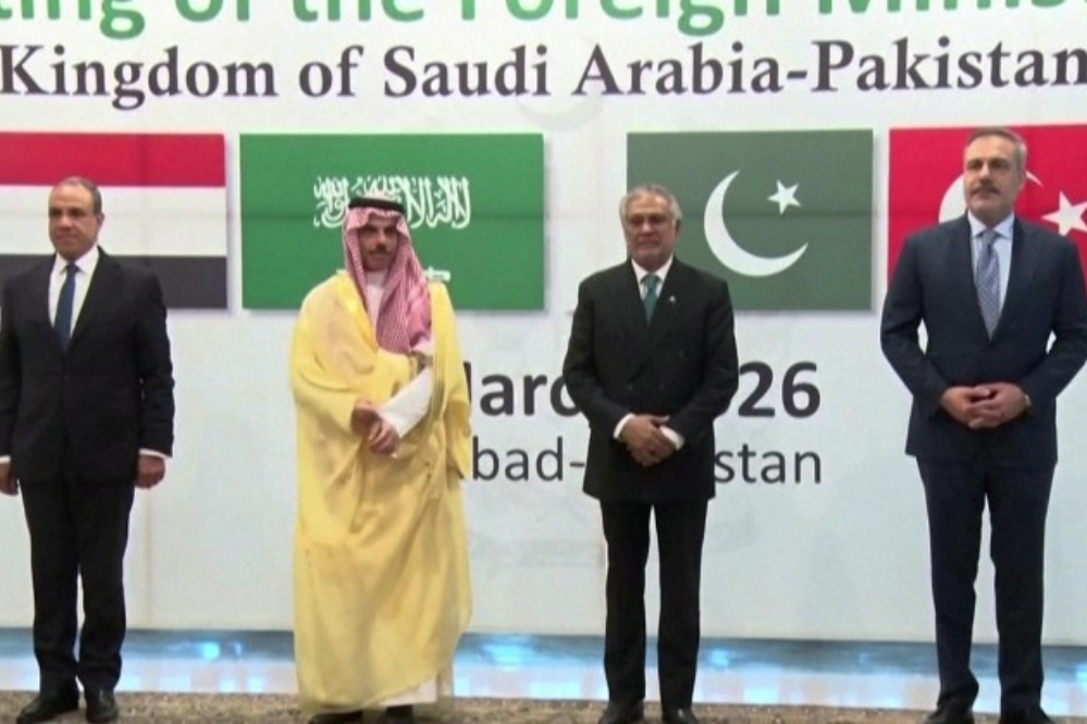 وقتی میز مذاکره روی مین چیده می‌شود