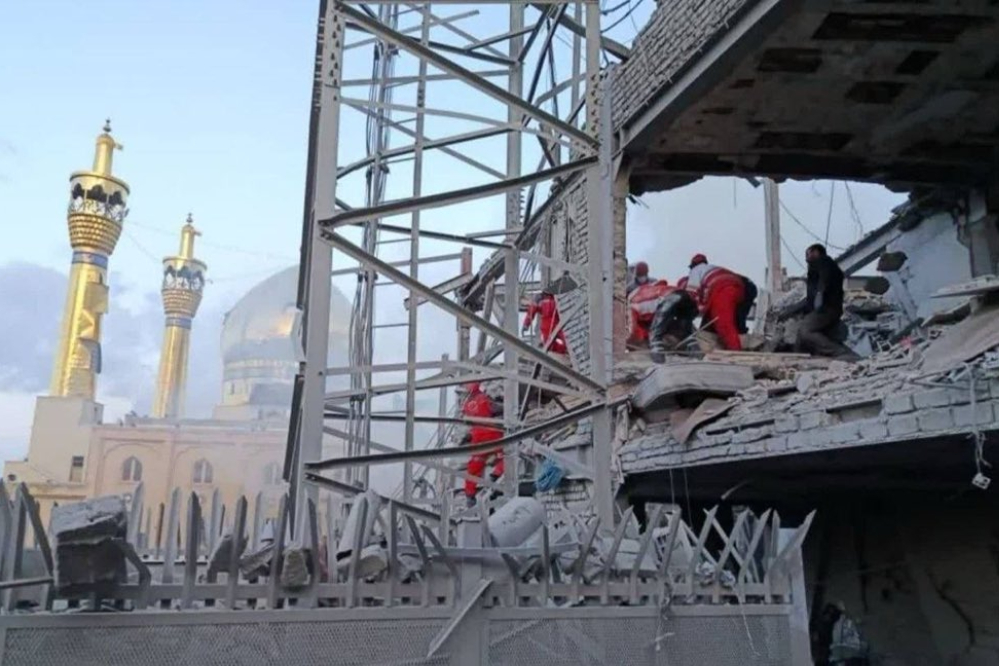 آخرین جزییات حملات دشمن آمریکایی-صهیونی به ایران/ بمباران حسینیه اعظم زنجان